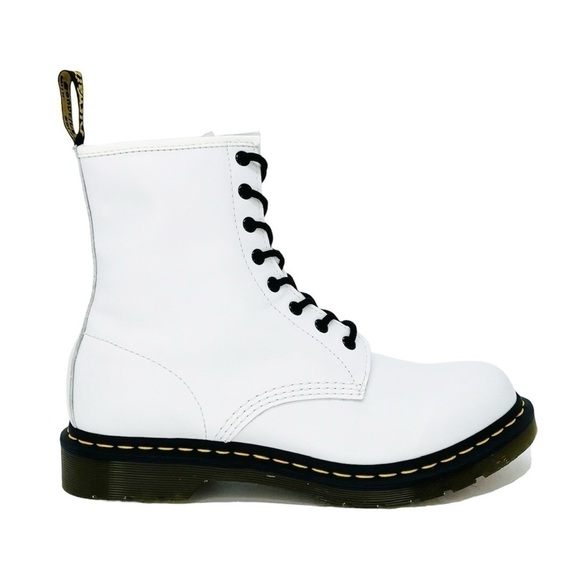 NEW Dr. Martens Softy T Leather Lace-Up Boot White Womens Size 11 1460/25057 New - Picture 3 of 9